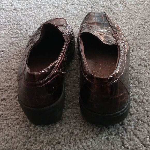Clarks Women’s Loafer Bendables 64895 croco accent brown  Sz 9 EUC - Picture 4 of 7